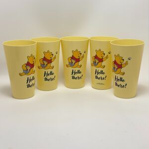 Winnie The Pooh Hello There Yellow Plastic Drinking Tumblers 5 Pcs Reusable 32oz